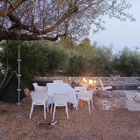 Trulli Al Centro Della Valle D'itria Apartmán